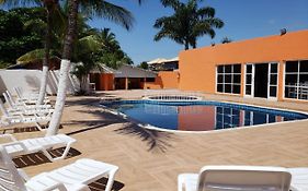 Pousada Leville 4*